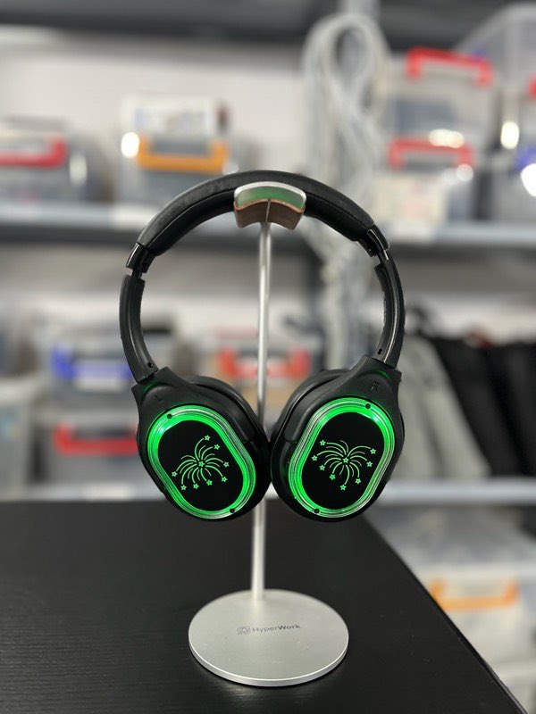 Tai nghe SSounds kênh 3, đèn LED xanh lá